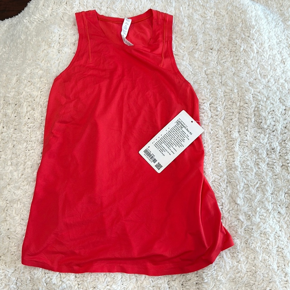 Lululemon lightweight run kit tank top